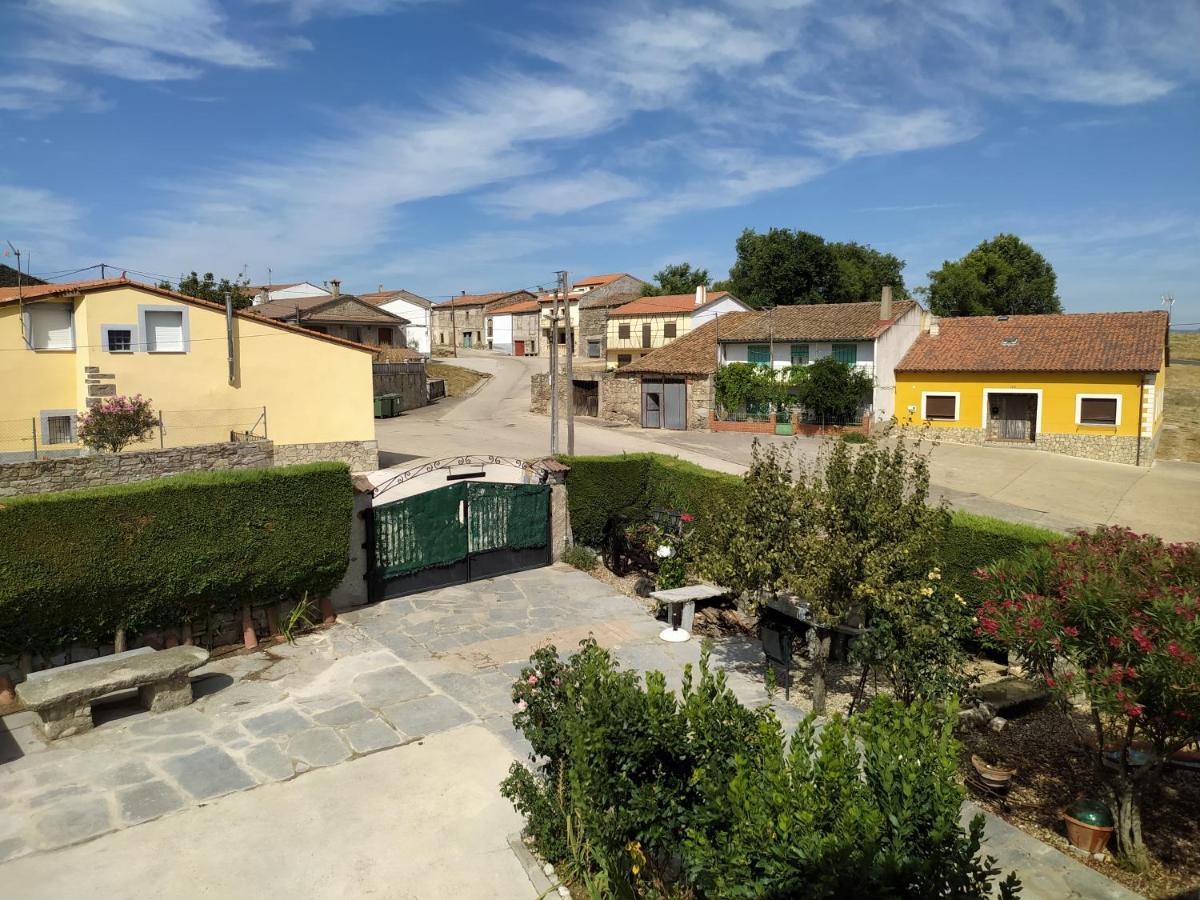 Casa Rural Mi Descanso Valdefuentes de Sangusin Ngoại thất bức ảnh