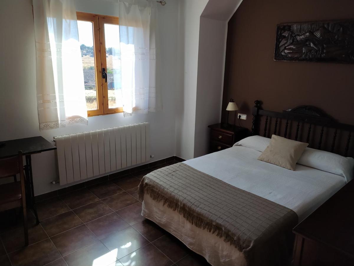 Casa Rural Mi Descanso Valdefuentes de Sangusin Ngoại thất bức ảnh
